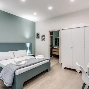 Rafilina's House Naples