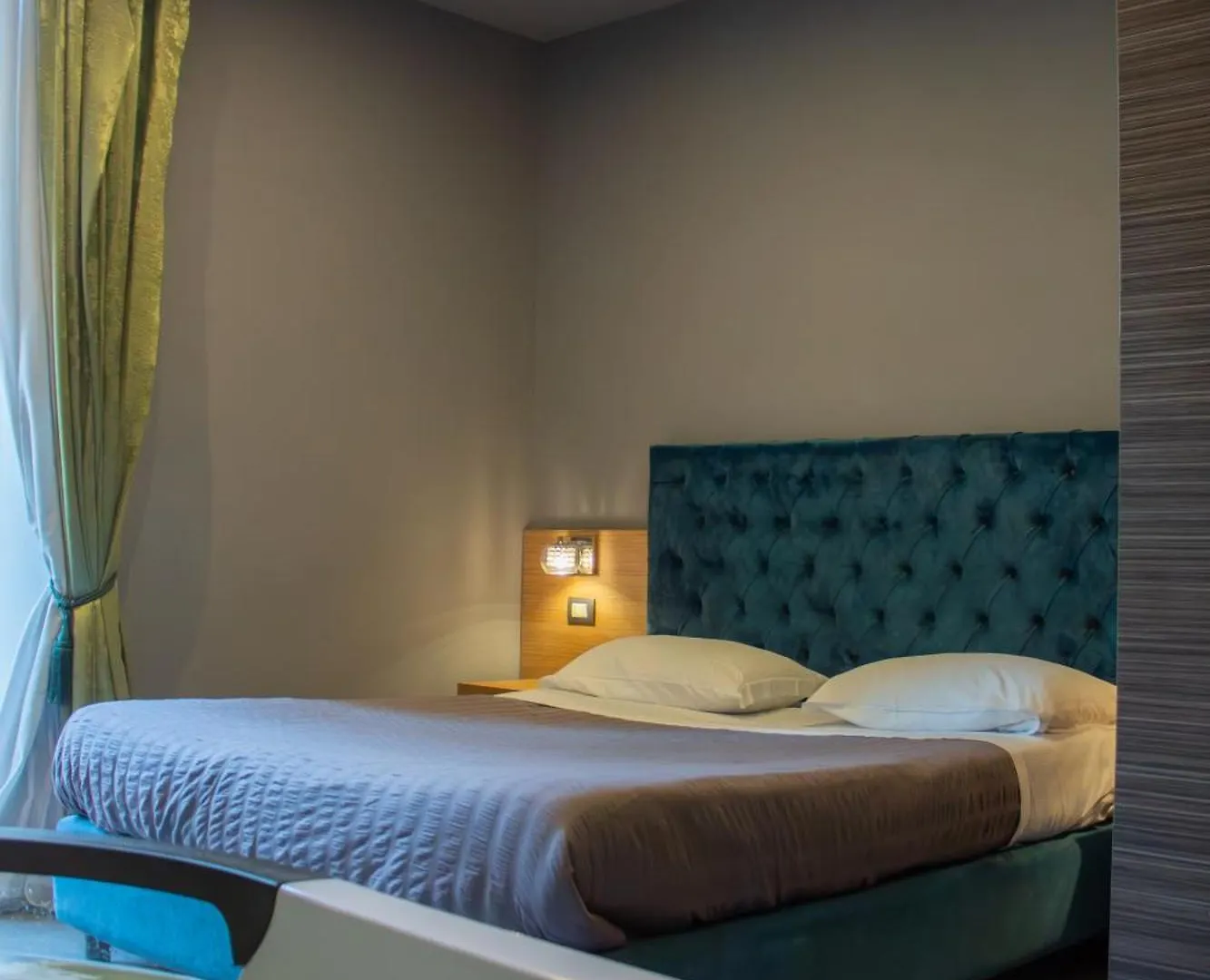 Beb Umberto I Napoli Hotel 0*, Naples