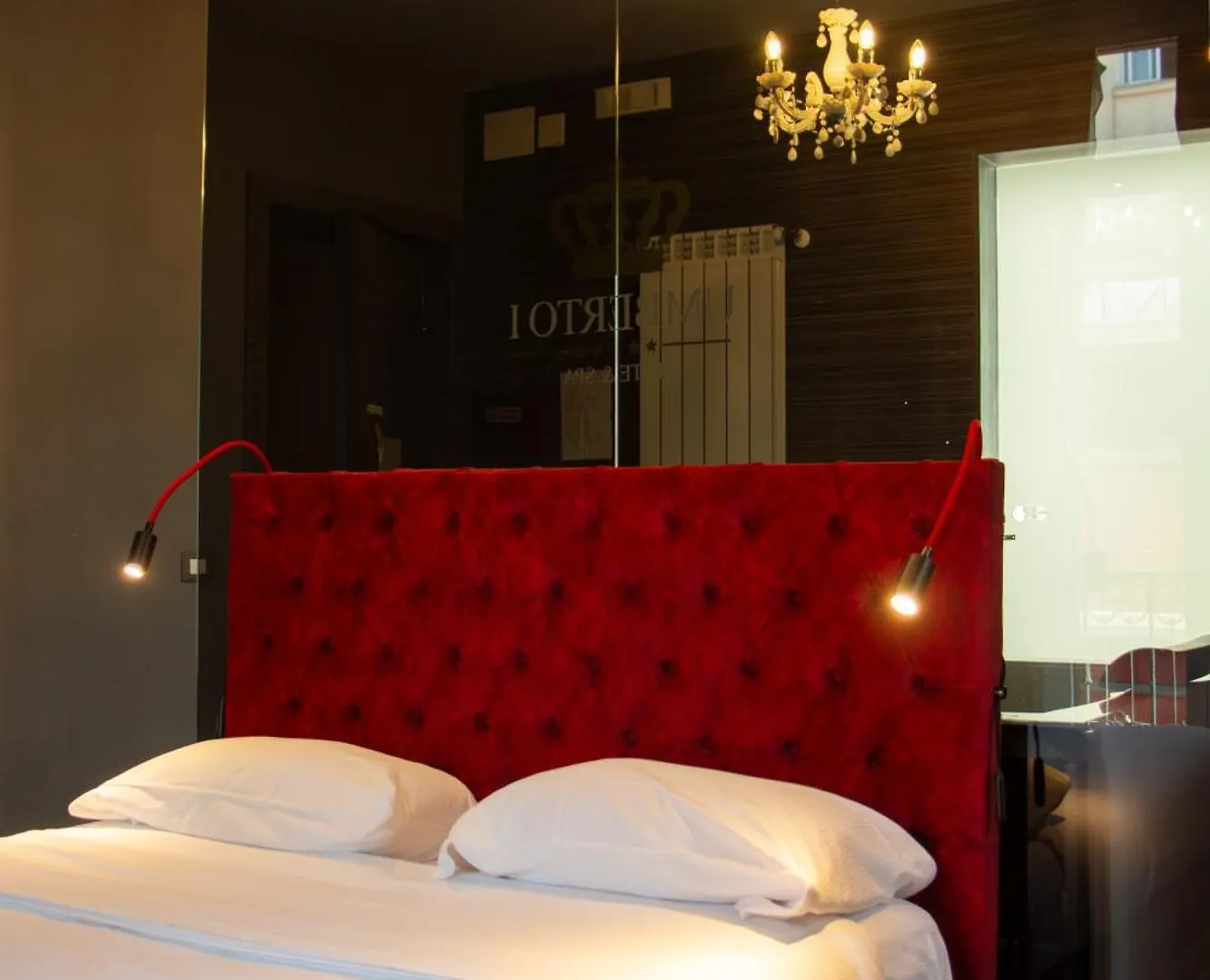 Beb Umberto I Napoli Hotel